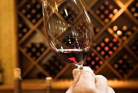 Εντοπίστηκαν νοθευμένα κρασιά