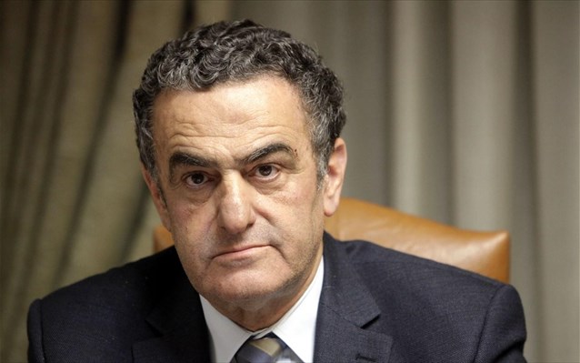 Ο Αθανασίου για «την εξαφάνιση 502 παιδιών…»