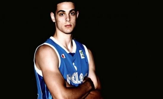 «Μάχη» αιωνίων για Παπαπέτρου