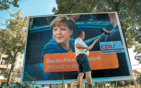 Στο επίκεντρο της εκλογικής μάχης η Ελλάδα