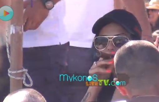 Η Δ. Αλεξανδράκη στη Μύκονο