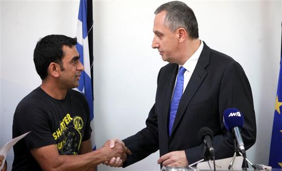 Το μεταναστευτικό στο τραπέζι