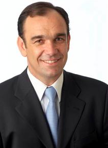 O δήμαρχος Κηφισιάς ενημερώνει μέσω του enikos.gr