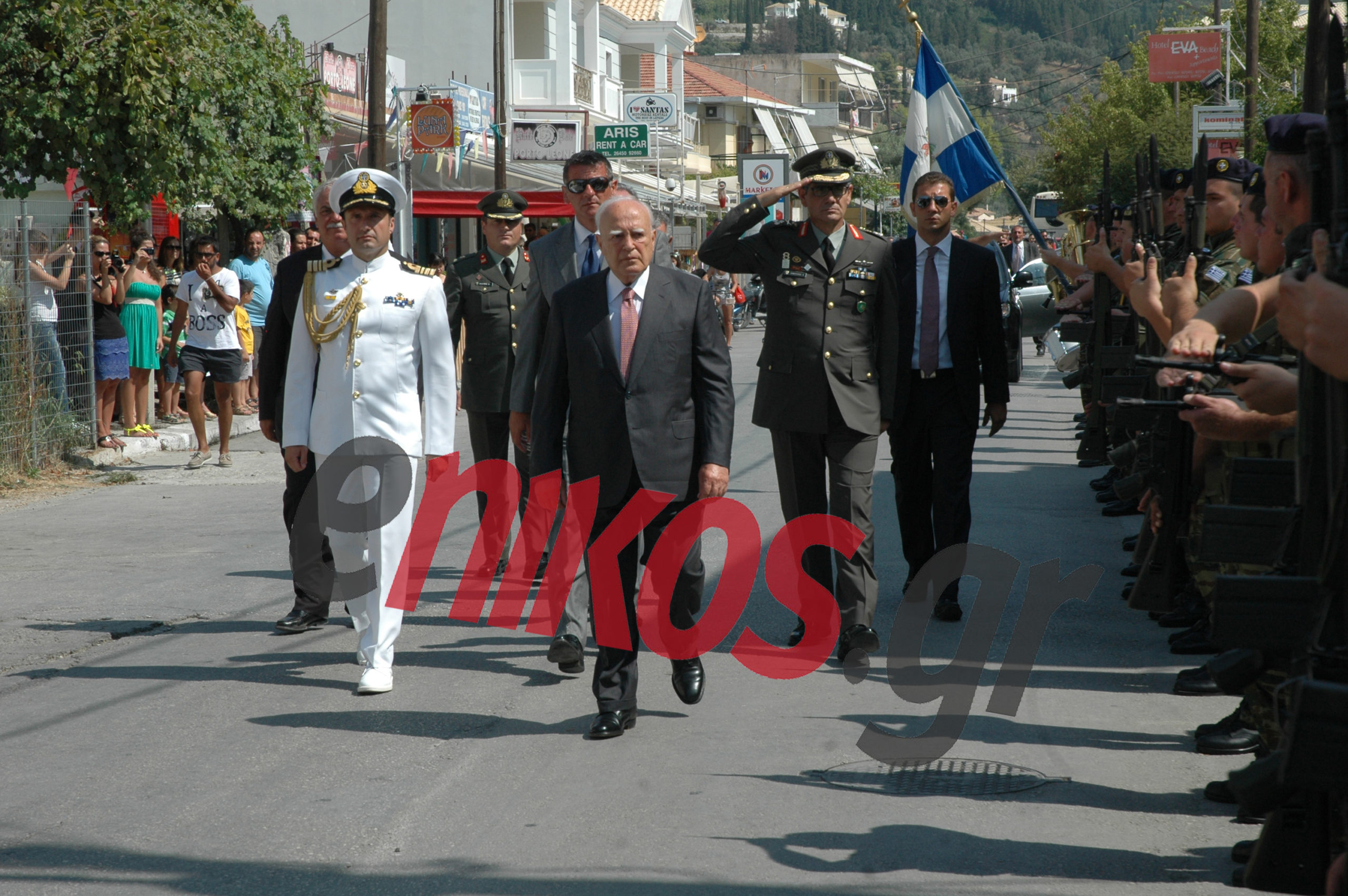 Παπούλιας:Ποτέ τσίπουρο με γλυκάνισο