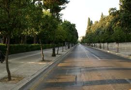 Η κρίση πήγε στην Ηρώδου Αττικού