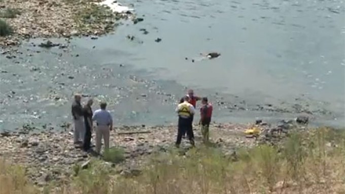 Αναγνωρίστηκε το πτώμα που εντόπισε λουόμενος