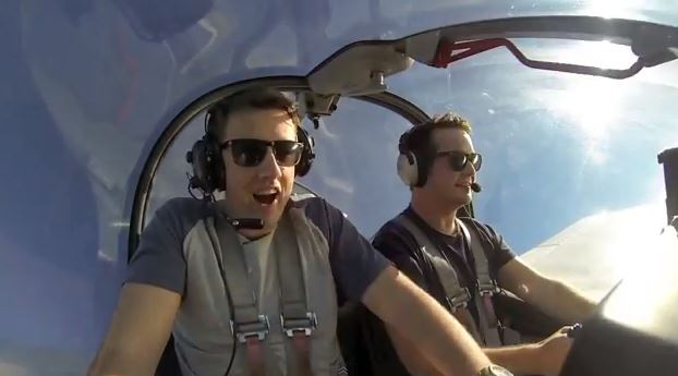 BINTEO- Γεννημένος… για να πετάει