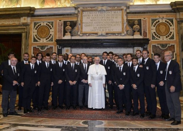 ΒΙΝΤΕΟ-O Μέσι και o Μπουφόν στο Βατικανό