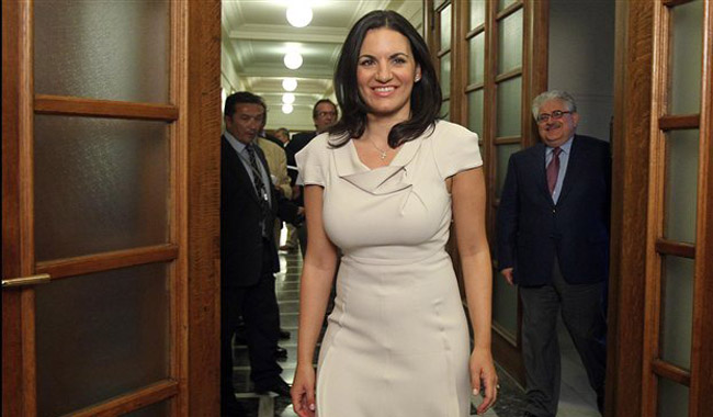 Κεφαλογιάννη: “Χρονιά-ρεκόρ για τον τουρισμό”