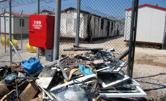 Στο «κόκκινο» η αντιπαράθεση για τα επεισόδια στην Αμυγδαλέζα