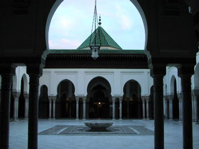 Γαλλία: Ακροδεξιά σύμβολα σε τζαμί