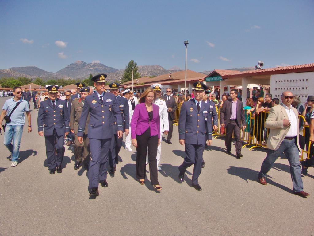 ΒΙΝΤΕΟ-Γιούχαραν τη Γεννηματά