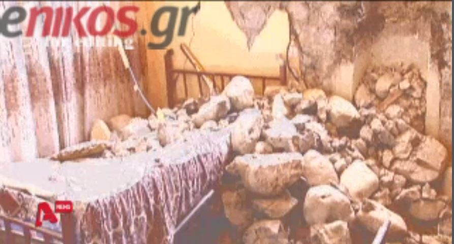 ΒΙΝΤΕΟ-Στα αυτοκίνητα κοιμούνται οι σεισμόπληκτοι