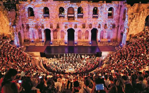 2.000 φιλόσοφοι στο Ηρώδειο