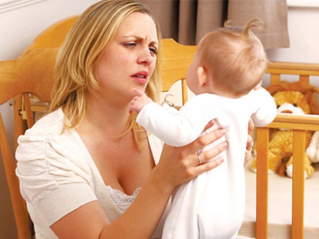 Επιλόχειος κατάθλιψη: Οι αιτίες και τα πρώτα συμπτώματα