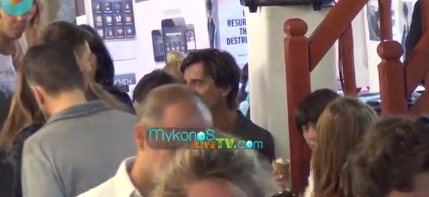 ΒΙΝΤΕΟ-Ο Κουτσογιαννόπουλος στη Μύκονο