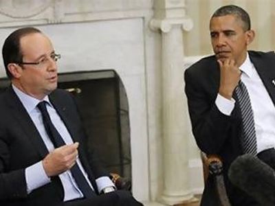 Ο Ολάντ στηρίζει τον Ομπάμα
