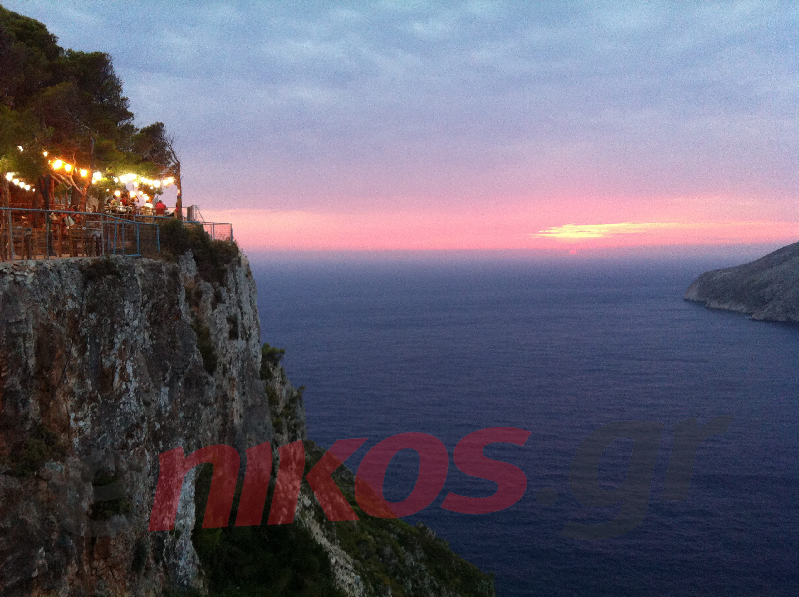 ΦΩΤΟ-Ηλιοβασίλεμα στη Ζάκυνθο