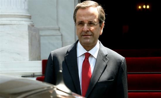 Ολιγοήμερες διακοπές με τη σκέψη στην τρόικα