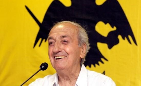 Νεστορίδης: Να σκέφτονται ότι παίζουν για την ΑΕΚ