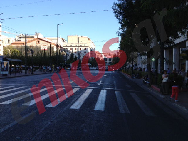 ΦΩΤΟ-Κλειστή η Πανεπιστημίου