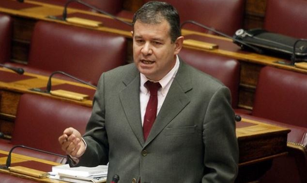 Ο βουλευτής που θέλει… εικονοστάσιο