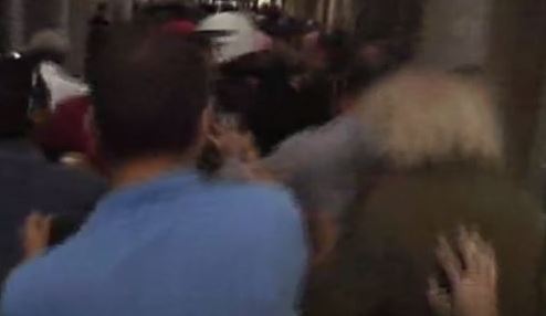 ΤΩΡΑ-Ένταση στο υπουργείο Εργασίας