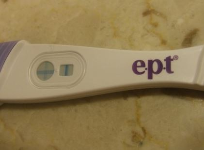 ΦΩΤΟ-Πουλάνε στο διαδίκτυο θετικά τεστ εγκυμοσύνης