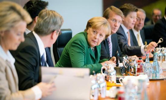 Μέρκελ: «Μαζέψτε ψήφους…»