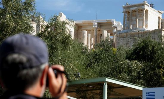 Οι ξένοι τουρίστες επιστρέφουν στην Αθήνα