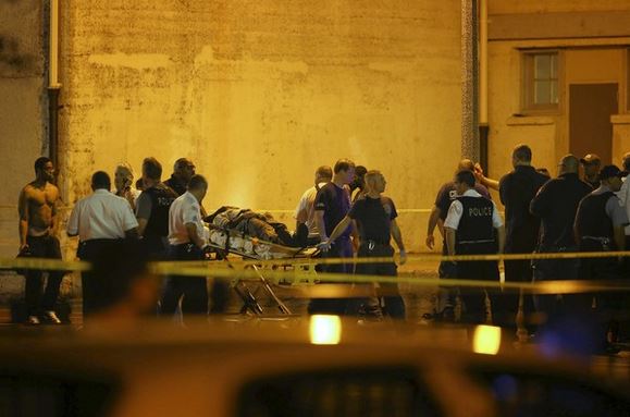 Τραυματίες από πυρά σε πάρκο