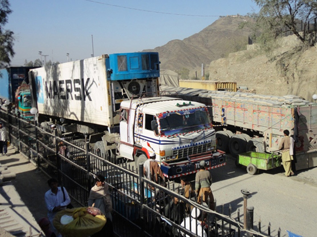 Ταλιμπάν επιτέθηκαν σε αμερικανική βάση