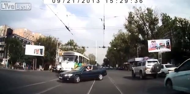 ΒΙΝΤΕΟ-“Καρμικό” ατύχημα