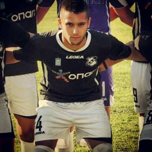 ΦΩΤΟ-Ο…κλέφτης της καρδιάς της Εμμανουέλας