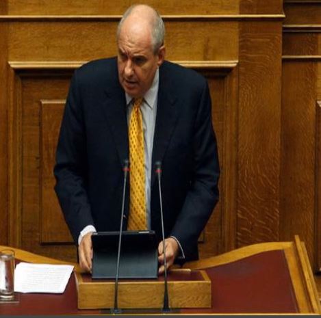 Ο Τέρενς Κουίκ για την ψηφοφορία-παρωδία