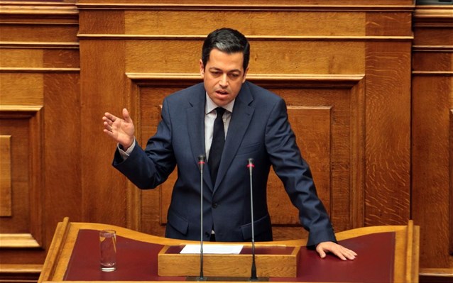 Κεδίκογλου: “Δεν είναι κατήχηση τα θρησκευτικά”