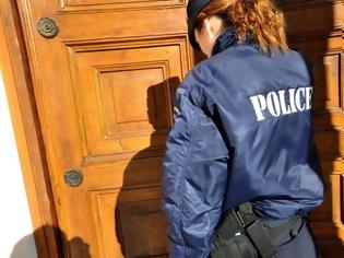 Συνελήφθη γυναίκα αστυνομικός για σχέση με τη Χ.Α.