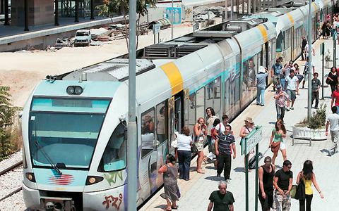 Στον… αέρα δάνεια 8 δισ. ευρώ