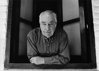 Πέθανε ο συγγραφέας Αλβάρο Μούτις