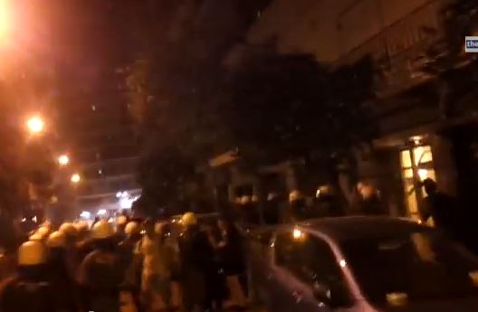 ΤΩΡΑ-ΒΙΝΤΕΟ: Ένταση στη Θεσσαλονίκη