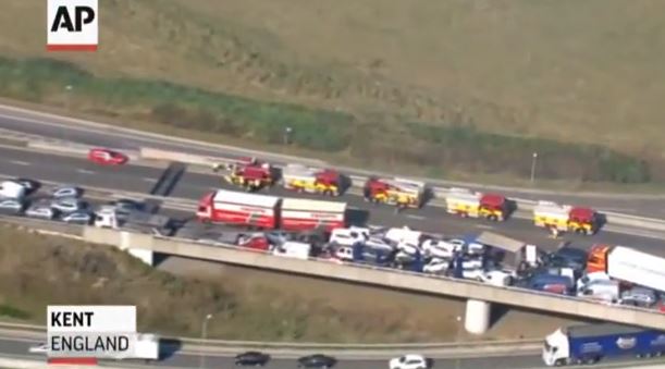 ΒΙΝΤΕΟ- Καραμπόλα 100 αυτοκινήτων