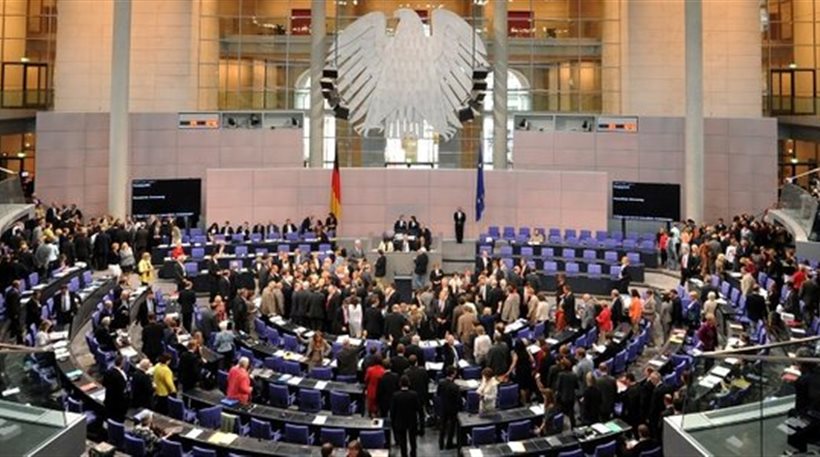 Γερμανία-Επανεξελέγη ο Σταϊνμάγερ