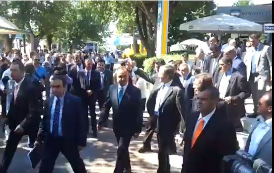 ΒΙΝΤΕΟ-“Μπράβο πρόεδρε”