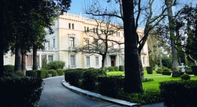 Στο Προεδρικό Τσίπρας και Κουβέλης