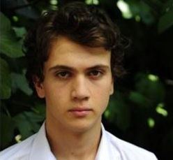 Ο άτακτος γιος της “Προδοσίας”