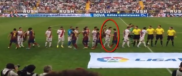 ΒΙΝΤΕΟ-Δεν έδωσε το χέρι του στον Μέσι