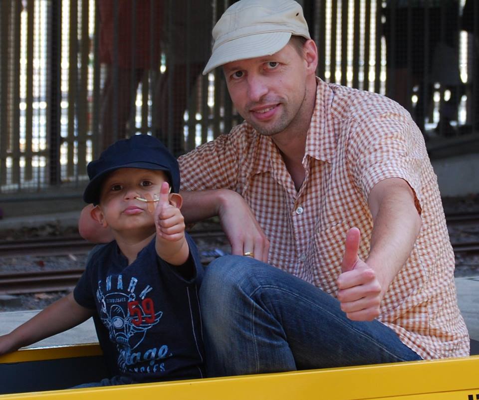 Το παιδί που συγκλονίζει τον κόσμο!