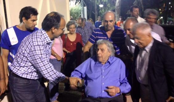 ΒΙΝΤΕΟ-Ο Θεοδωράκης στο Άλσος της Νέας Σμύρνης