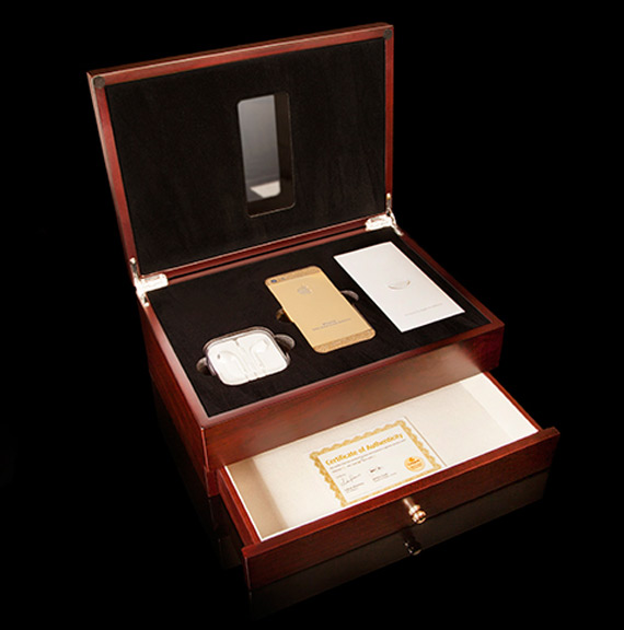 iPhone ντυμένο με χρυσό 24 καρατίων