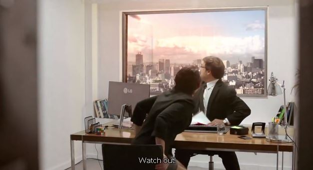 ΒΙΝΤΕΟ-Πτώση μετεωρίτη στο γραφείο